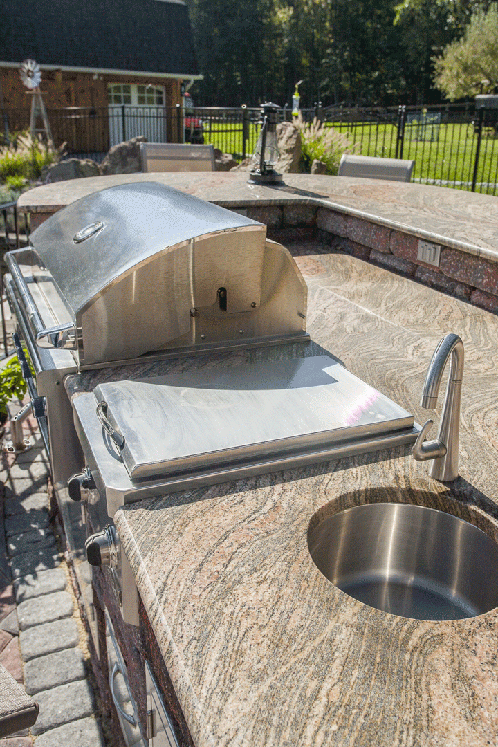 Outdoor bbq outlet countertop