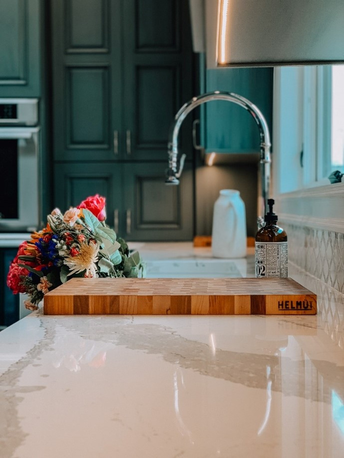 Quartz Countertop: Clean, Maintain, and Remove Stains - Guilin Cabinets