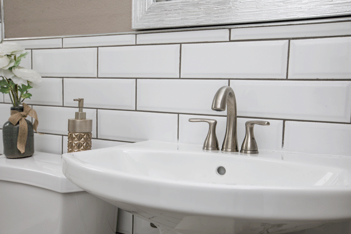 Bathroom Backsplash Ideas: What Are Your Best Options? image