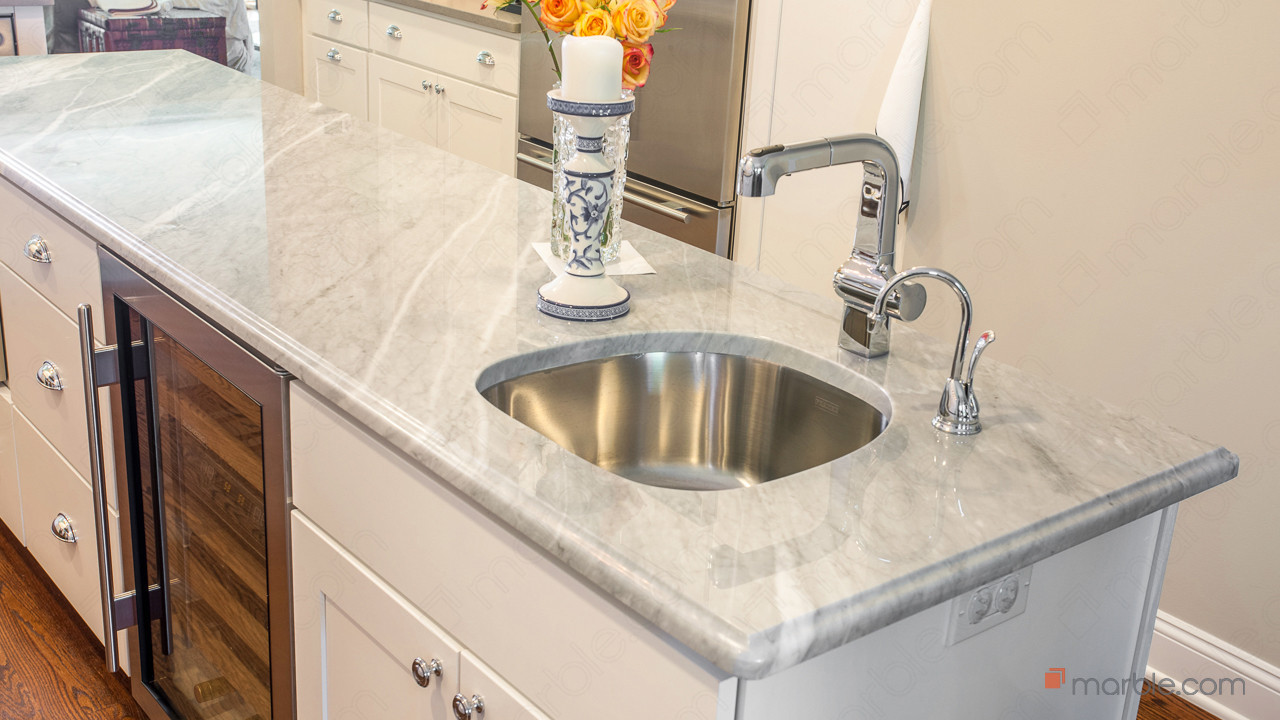 How To Keep Quartz Countertops Shiny image