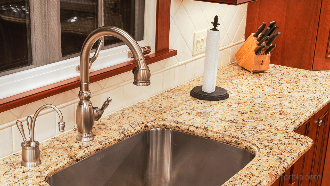 Oro Brazil Granite Kitchen Counters | Marble.com