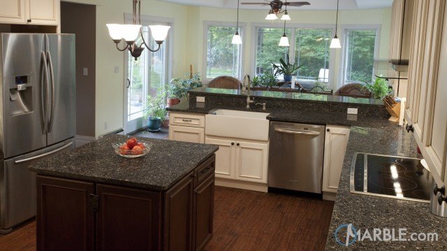 Baltic Brown Granite White Cabinets Backsplash Ideas With Images