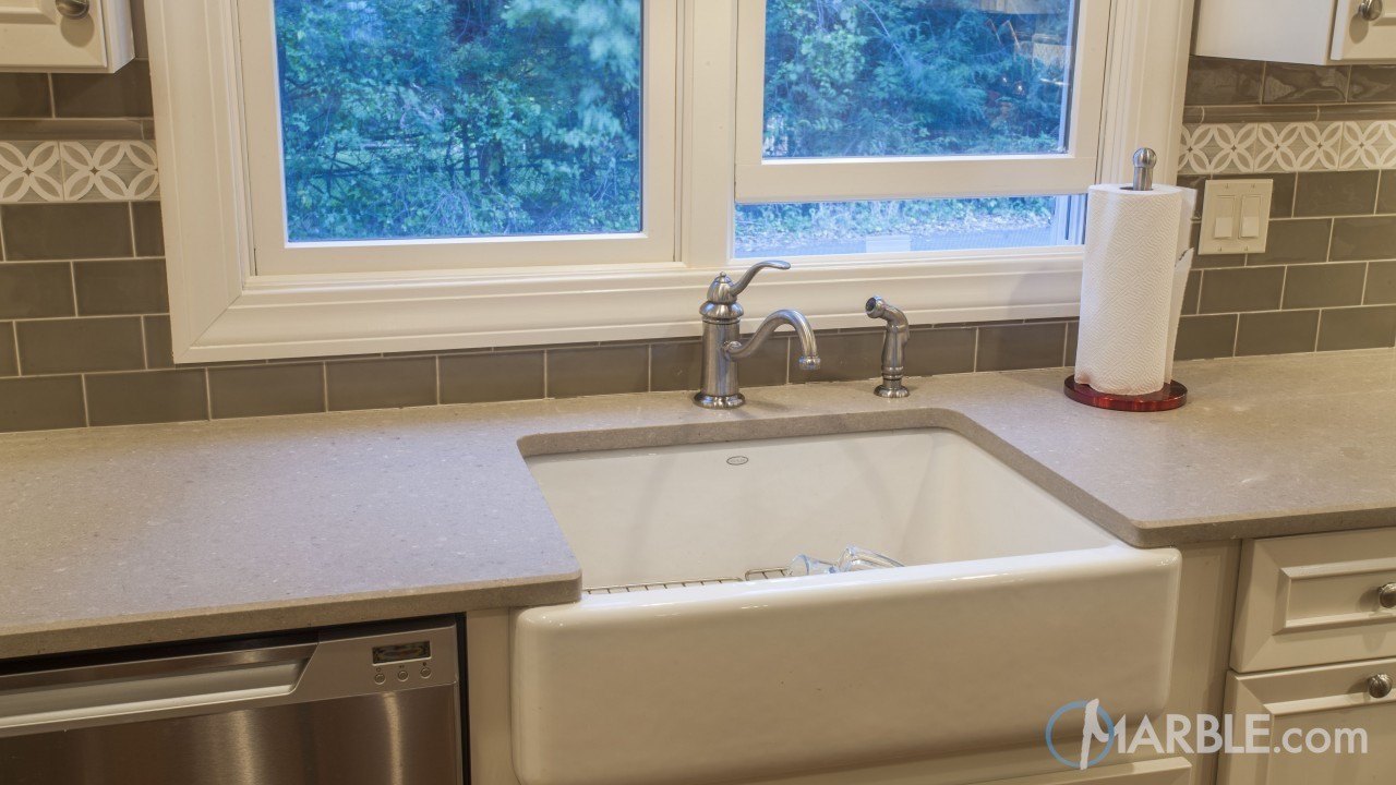 Shitake Ceasarstone Quartz Kitchen Countertop