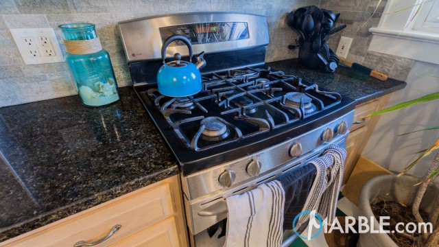 Ubatuba Kitchen Granite Countertops
